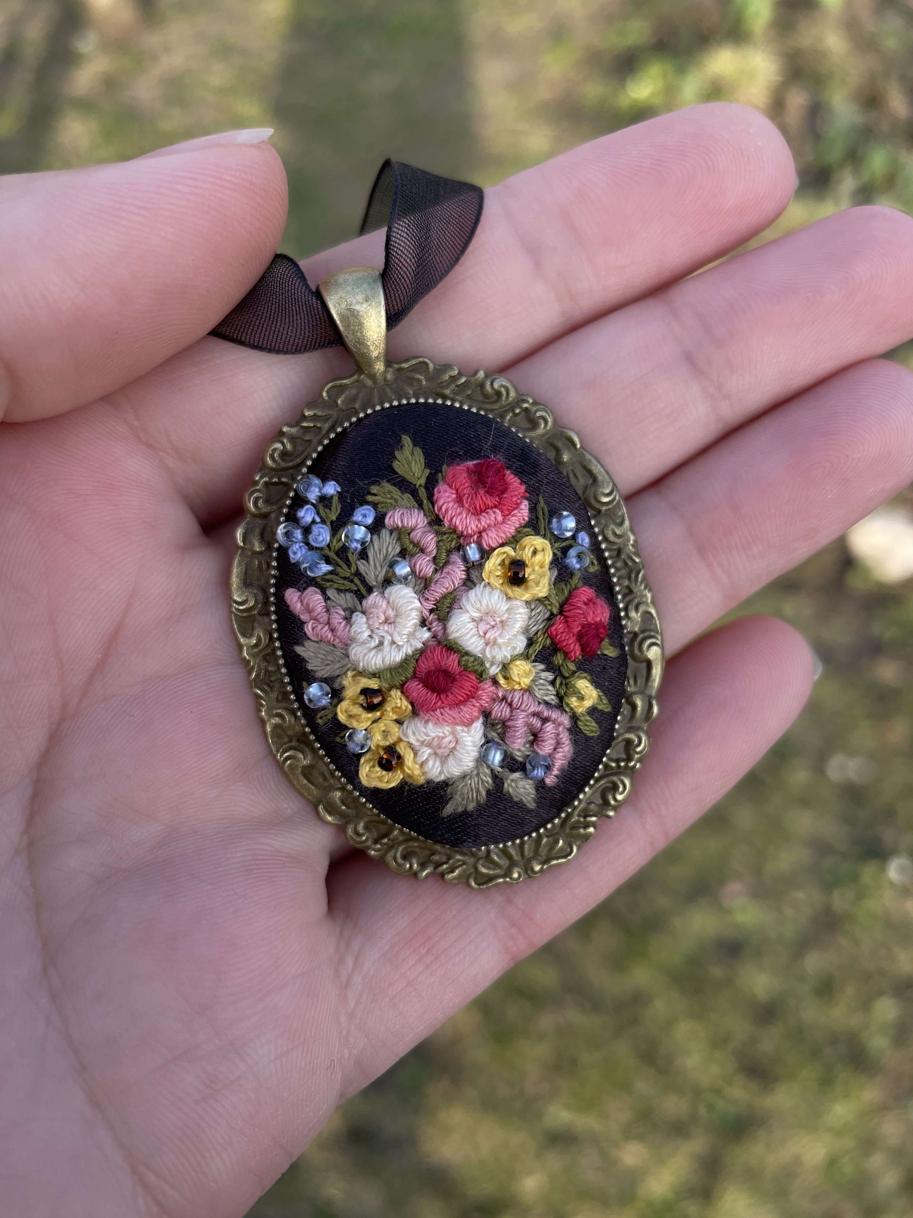 Квіткова гармонія — Бронзові з рамкою NataSko Handmade
